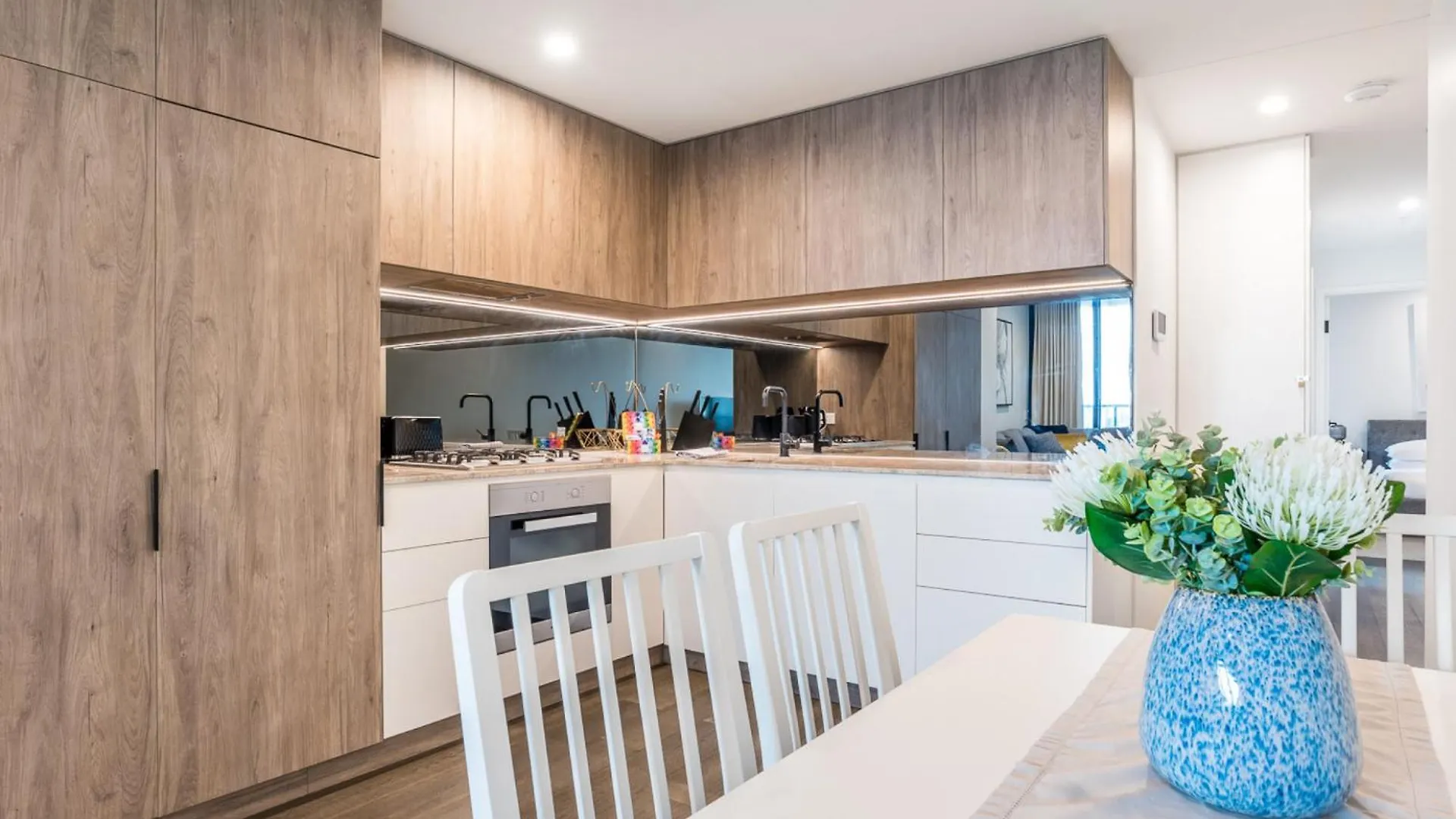 شقة Impeccable 2-Bed With Pool & Outdoor Dining بريزبين 0*,